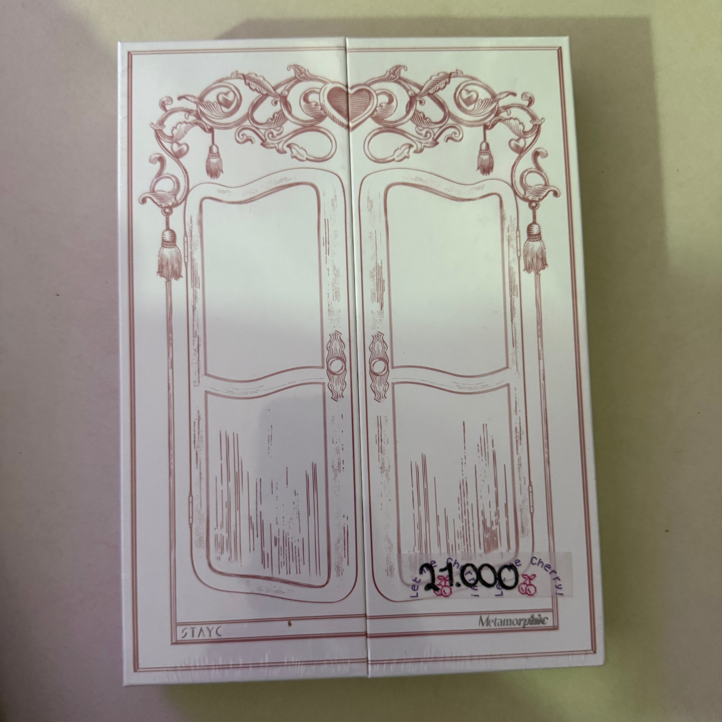 STAYC – Metamorphic (Icy Ver)