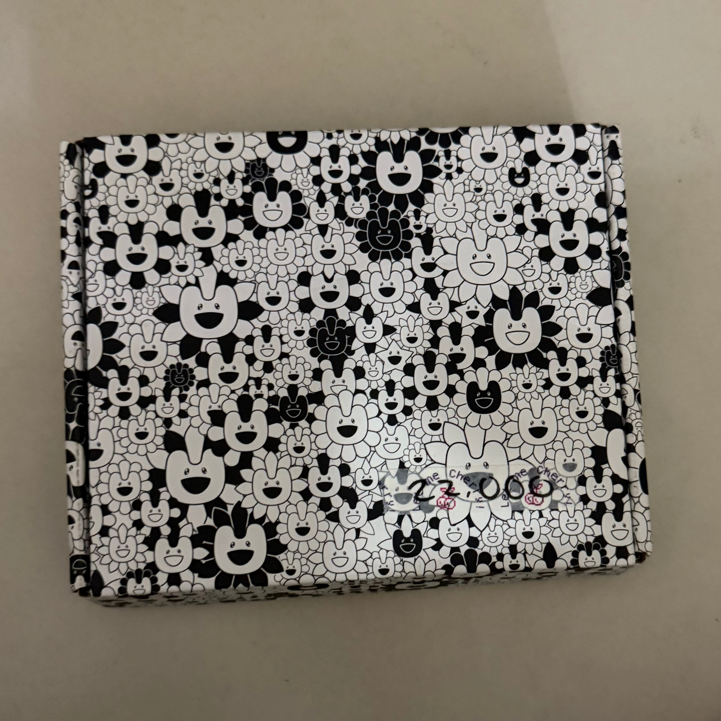 NewJeans – Supernatural NJ X MURAKAMI (Cross Bag Danielle version)