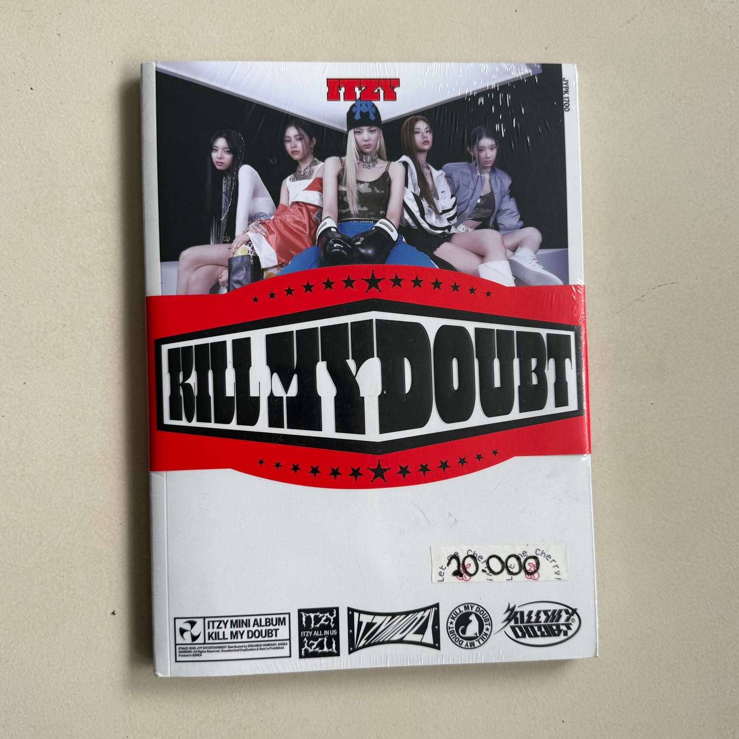 ITZY – KILL MY DOUBT (STANDARD A VER)